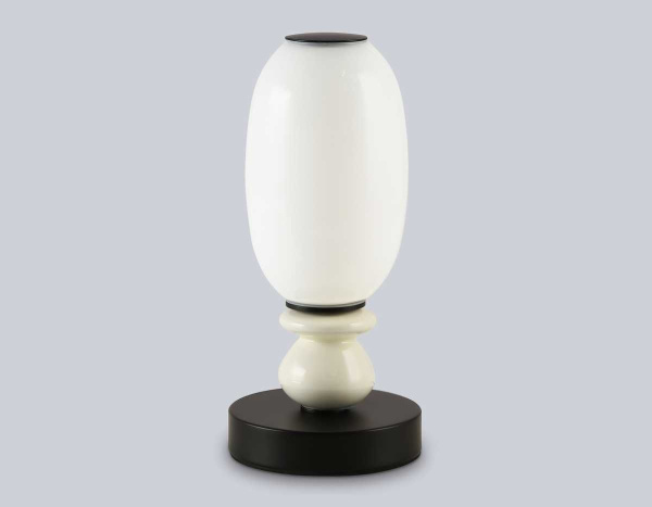 Настольная лампа Ambrella Light HIGH LIGHT LH53154